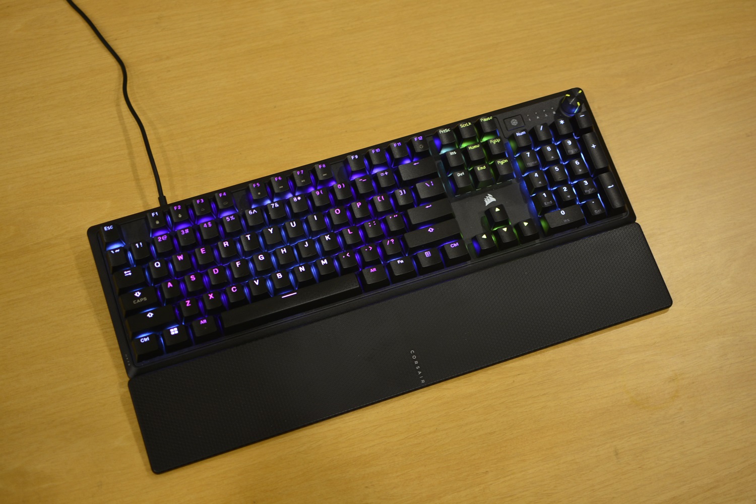 Đánh giá lõi corsair k70 rgb đặc sắc